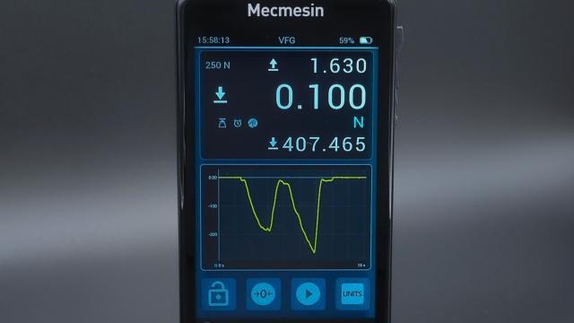 BOB体育最新下载安装Mecmesin Vector Force Cauge（VFG），触摸屏肖像测试结果和图表显示